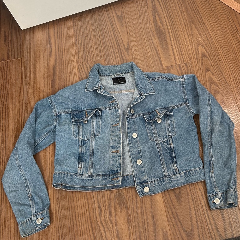Cropped jean jacket